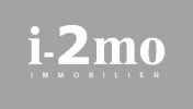 i2mo